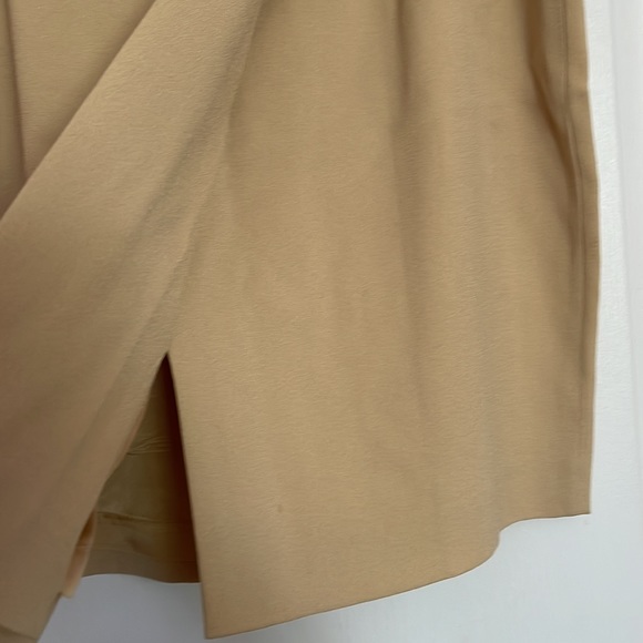 Vintage Jones New York suit, Skirt and jacket, Skirt size 14, jacket size 12 - Picture 3 of 10